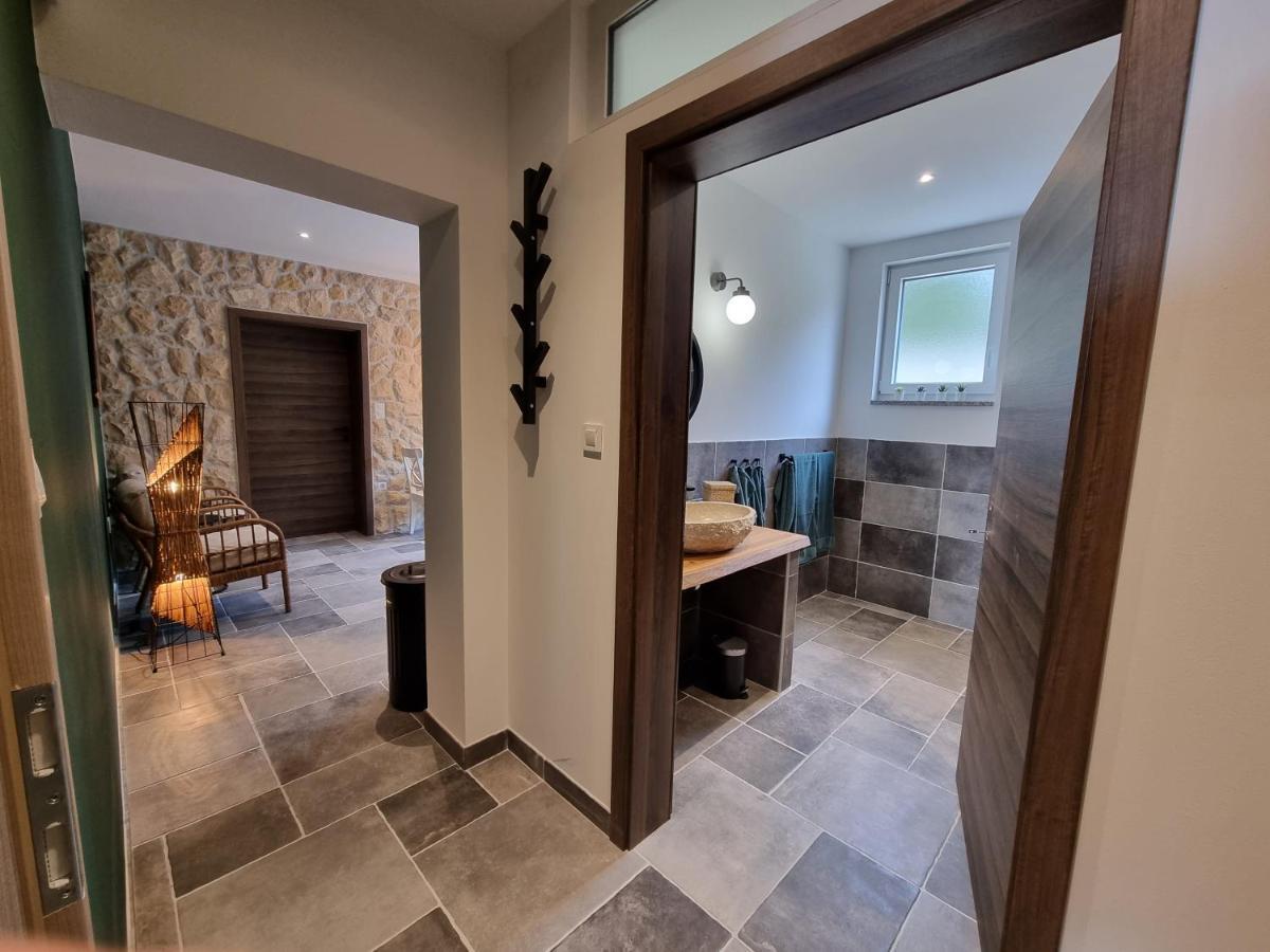 קמפור Apartments Suha Punta - Villa Babalonija מראה חיצוני תמונה