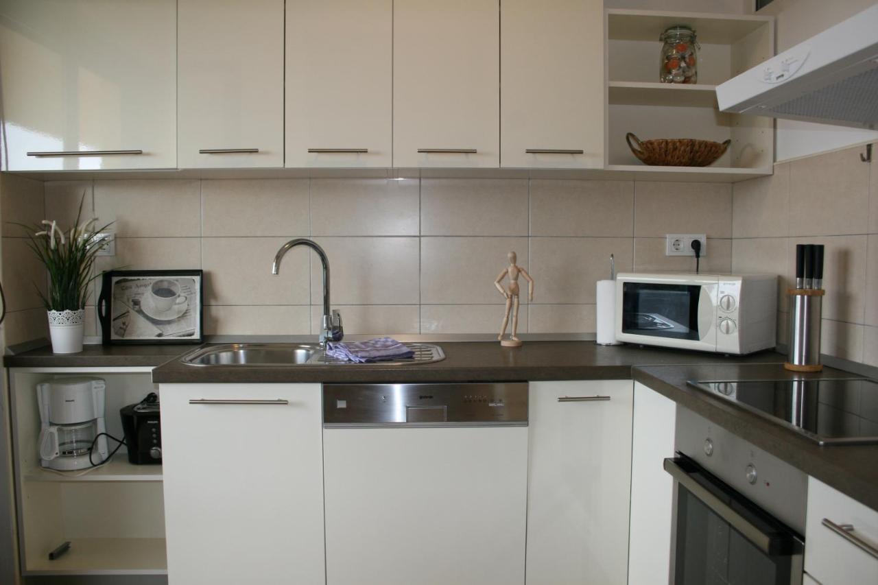 קמפור Apartments Suha Punta - Villa Babalonija מראה חיצוני תמונה