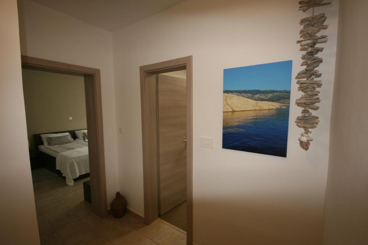 קמפור Apartments Suha Punta - Villa Babalonija מראה חיצוני תמונה